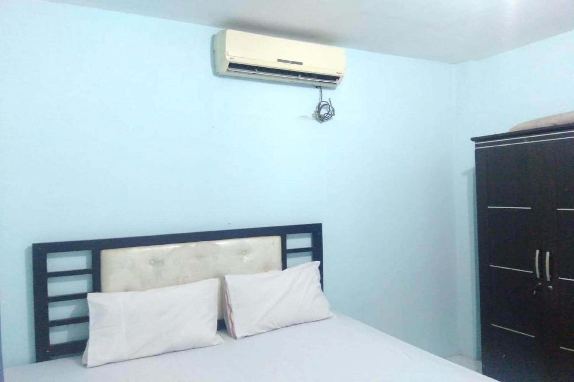Oyo 90766 Gardenia Boarding House Hotel Purwokerto Bagian luar foto